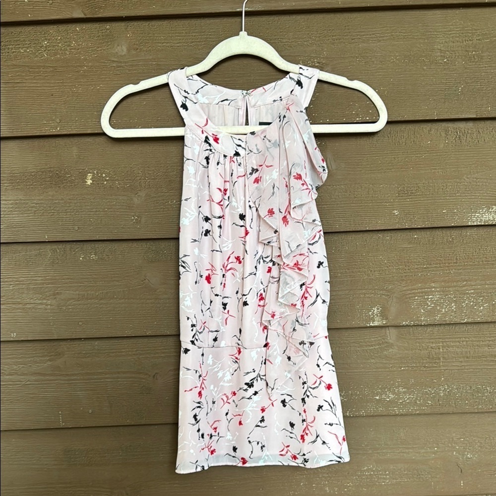 NWT White House Black Market Pink Floral blouse size 4